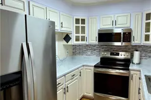 148 Wyndham Ct, High Point, NC 27265 - Photo 7