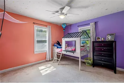 2401 Waverly Court, High Point, NC 27262 - Photo 9