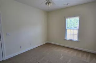 6 Viburnum Ln, Greensboro, NC 27455 - Photo 17