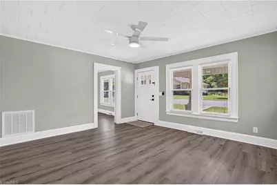 215 Uwharrie Street, Asheboro, NC 27203 - Photo 11