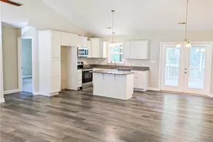 121 Maplewood Ave, Thomasville, NC 27360 - Photo 3
