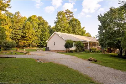 251 Star Light Drive, Lexington, NC 27295 - Photo 31