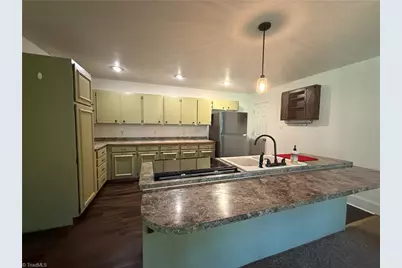 900 Smokey Mtn Trail, North Wilkesboro, NC 28659 - Photo 7