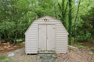 2112 Somers Ave, Burlington, NC 27215 - Photo 47