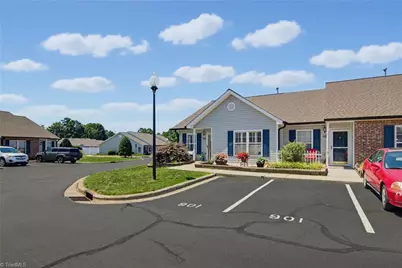 901 Glen Gate Circle, Kernersville, NC 27284 - Photo 3