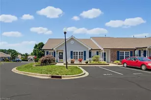 901 Glen Gate Cir, Kernersville, NC 27284 - Photo 29