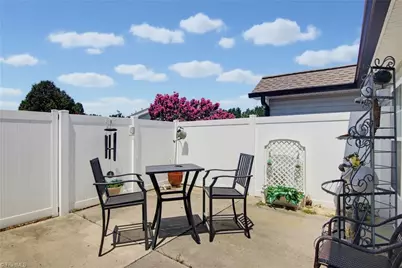 901 Glen Gate Circle, Kernersville, NC 27284 - Photo 25