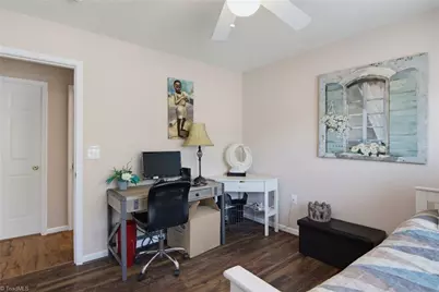 901 Glen Gate Circle, Kernersville, NC 27284 - Photo 23