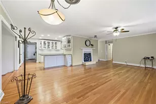 1506 Wendover Dr, High Point, NC 27262 - Photo 9