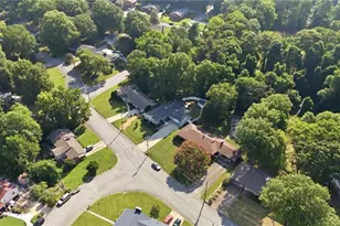 1506 Wendover Dr, High Point, NC 27262 - Photo 37