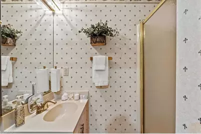 6352 Turnpike Road, High Point, NC 27263 - Photo 7