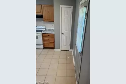 3318 Spring Street, Greensboro, NC 27405 - Photo 5