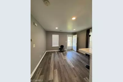 3318 Spring Street, Greensboro, NC 27405 - Photo 9