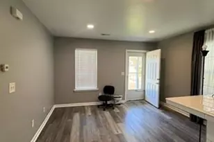 3318 Spring St, Greensboro, NC 27405 - Photo 9