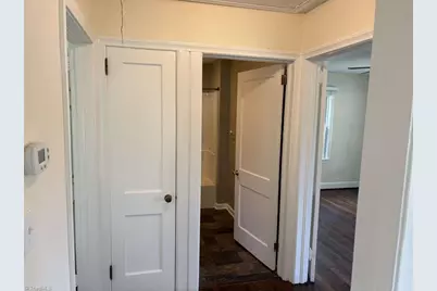 206 Grover Street, Winston-Salem, NC 27101 - Photo 13