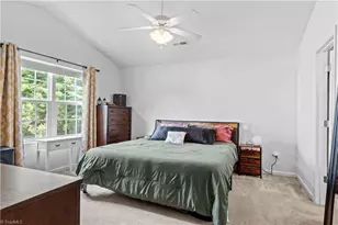 6518 Ashebrook Dr, High Point, NC 27265 - Photo 5