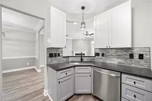 5817 Fox Point Cir, Winston-Salem, NC 27104 - Photo 17