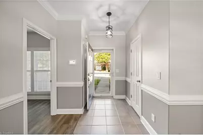 5817 Fox Point Circle, Winston-Salem, NC 27104 - Photo 3