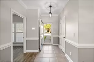 5817 Fox Point Cir, Winston-Salem, NC 27104 - Photo 3