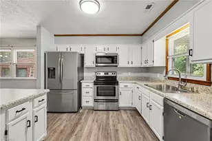 5214 Creek Wood Dr, Archdale, NC 27263 - Photo 13