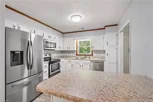 5214 Creek Wood Dr, Archdale, NC 27263 - Photo 11