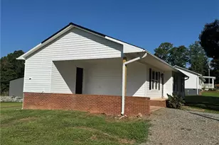 272 Shepps Boat Dock Rd, Lexington, NC 27292 - Photo 3