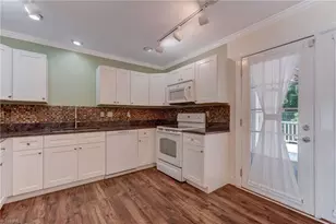 2050 E Hearthwood Ct, Greensboro, NC 27407 - Photo 11