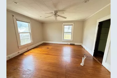 308 Upton Street, Winston-Salem, NC 27103 - Photo 5