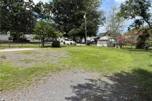 308 Upton St, Winston-Salem, NC 27103 - Photo 9