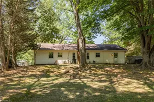 5406 Courtfield Dr, Greensboro, NC 27455 - Photo 45
