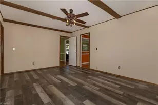 5406 Courtfield Dr, Greensboro, NC 27455 - Photo 27