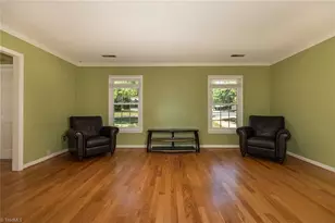 5406 Courtfield Dr, Greensboro, NC 27455 - Photo 7