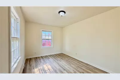 1512 Andover Avenue, Greensboro, NC 27405 - Photo 17
