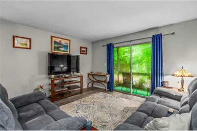 2270 Sunderland Road #12A, Winston-Salem, NC 27103 - Photo 3