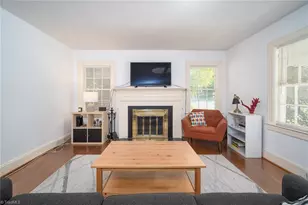 902 Josephine Boyd St, Greensboro, NC 27408 - Photo 15