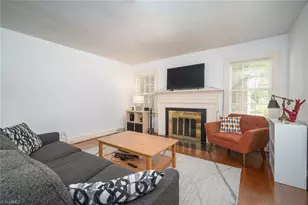 902 Josephine Boyd St, Greensboro, NC 27408 - Photo 7