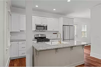 511 Charter Place, Greensboro, NC 27405 - Photo 15