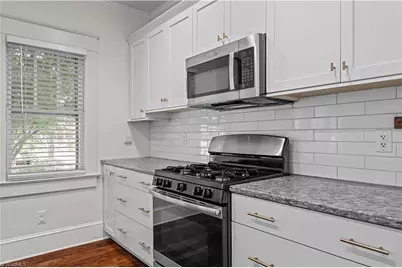 511 Charter Place, Greensboro, NC 27405 - Photo 17