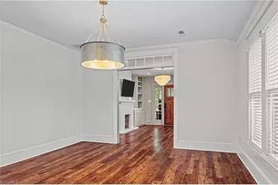 511 Charter Place, Greensboro, NC 27405 - Photo 9