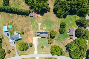 207 Whitestone Dr, Greensboro, NC 27455 - Photo 37