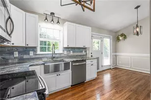 207 Whitestone Dr, Greensboro, NC 27455 - Photo 13