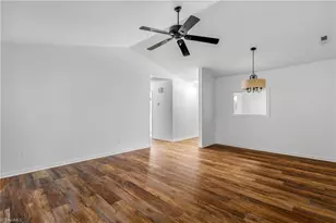116 Cloister Oaks Cir, Winston-Salem, NC 27127 - Photo 9