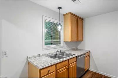 116 Cloister Oaks Circle, Winston-Salem, NC 27127 - Photo 5
