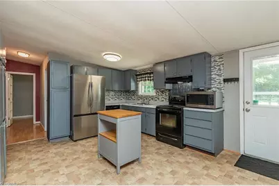 445 Lester Drive, Lexington, NC 27292 - Photo 9