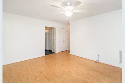 1916 Malone Road #G, Burlington, NC 27215 - Photo 9