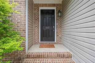 117 Valentine Ct, Greensboro, NC 27405 - Photo 5