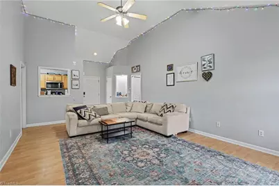117 Valentine Court, Greensboro, NC 27405 - Photo 9