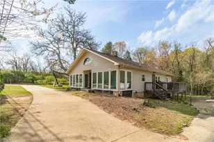3801 Oak Ridge Rd, Summerfield, NC 27358 - Photo 5