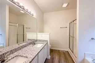 4100 Birchgarden Dr, High Point, NC 27265 - Photo 13