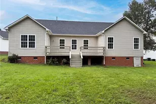 4100 Birchgarden Dr, High Point, NC 27265 - Photo 5